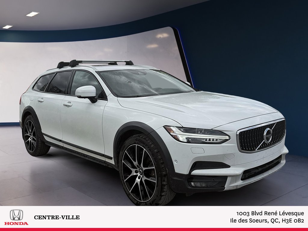 2019 Volvo V90 Cross Country BASE in Montreal, Quebec - 2 - w1024h768px