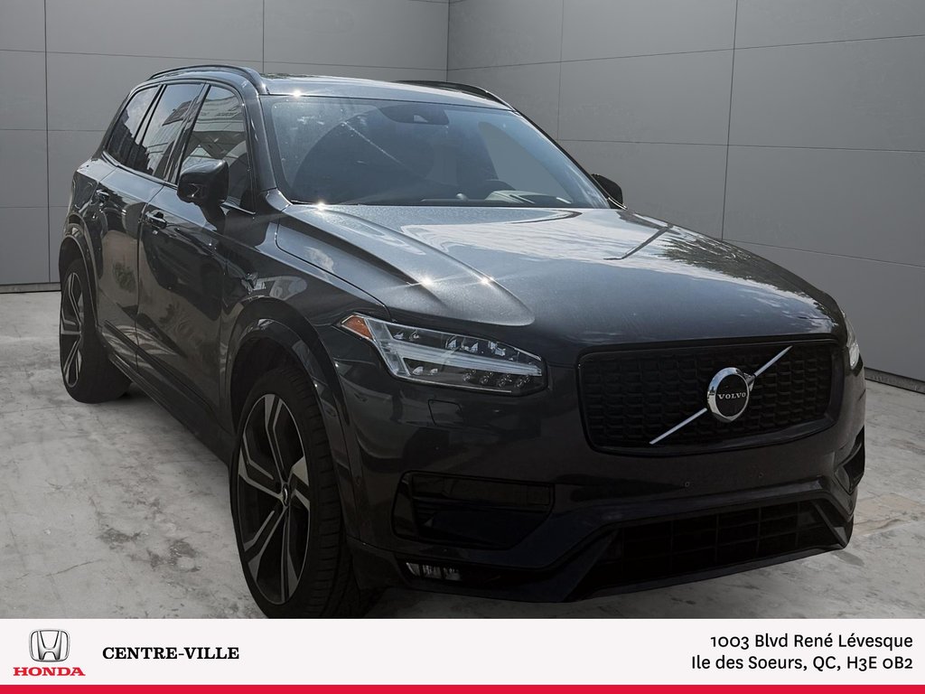 2022 Volvo XC90 R-Design in Montreal, Quebec - 3 - w1024h768px
