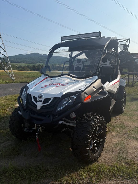 CFMOTO Z FORCE Trail 2021 à La Malbaie, Québec - 1 - w1024h768px