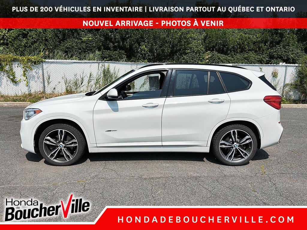 2018 BMW X1 XDrive28i in Terrebonne, Quebec - 7 - w1024h768px