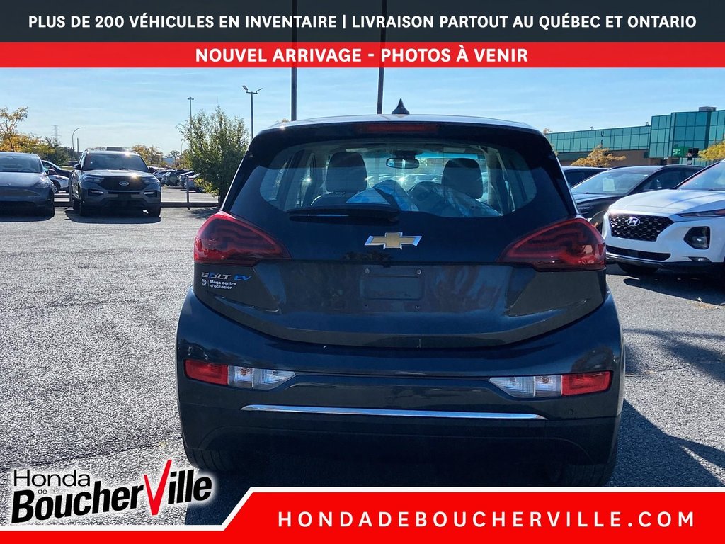 2018 Chevrolet Bolt EV LT in Terrebonne, Quebec - 13 - w1024h768px