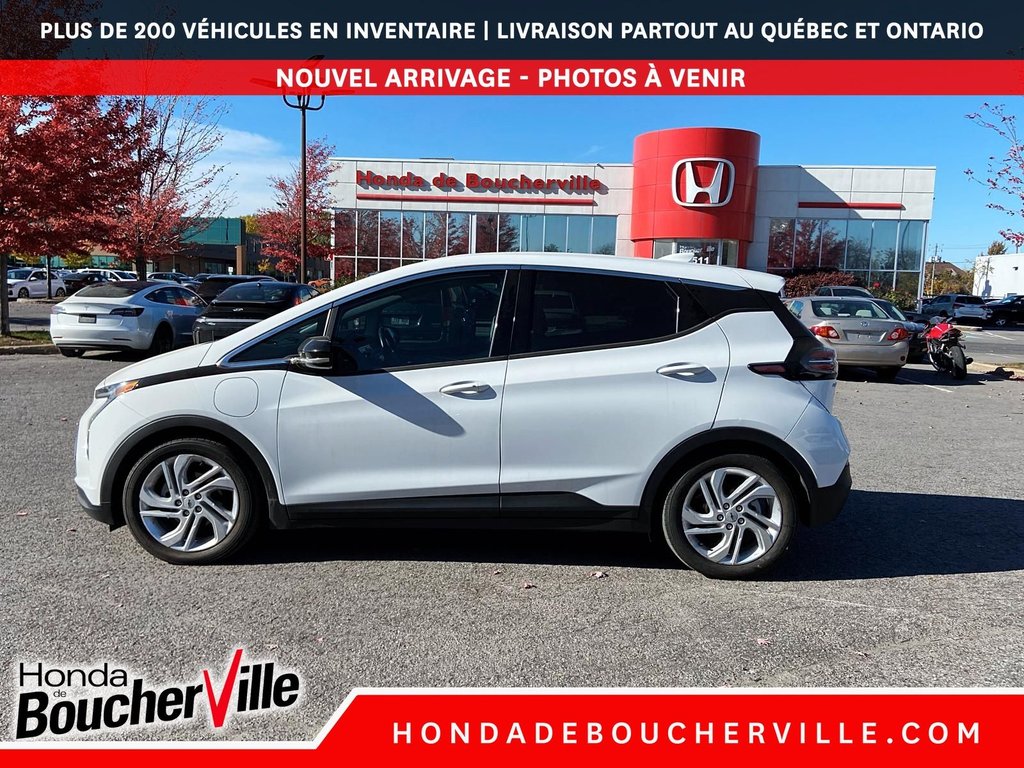 2022 Chevrolet Bolt EV 1LT in Terrebonne, Quebec - 13 - w1024h768px