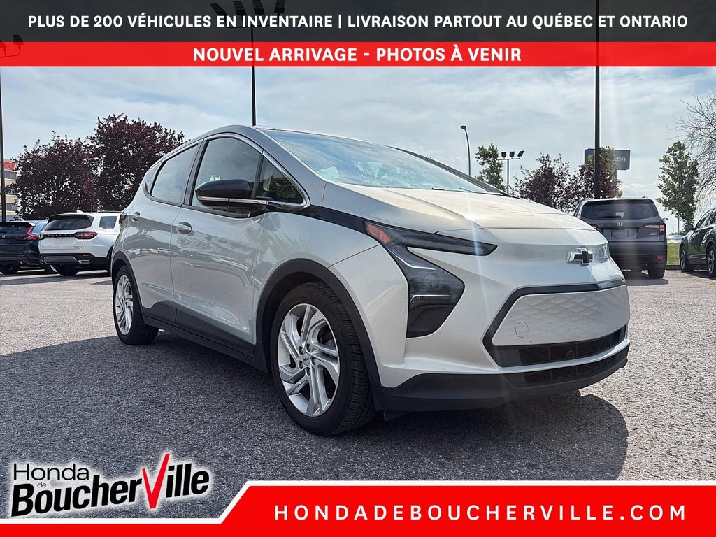 2022 Chevrolet Bolt EV 1LT in Terrebonne, Quebec - 11 - w1024h768px