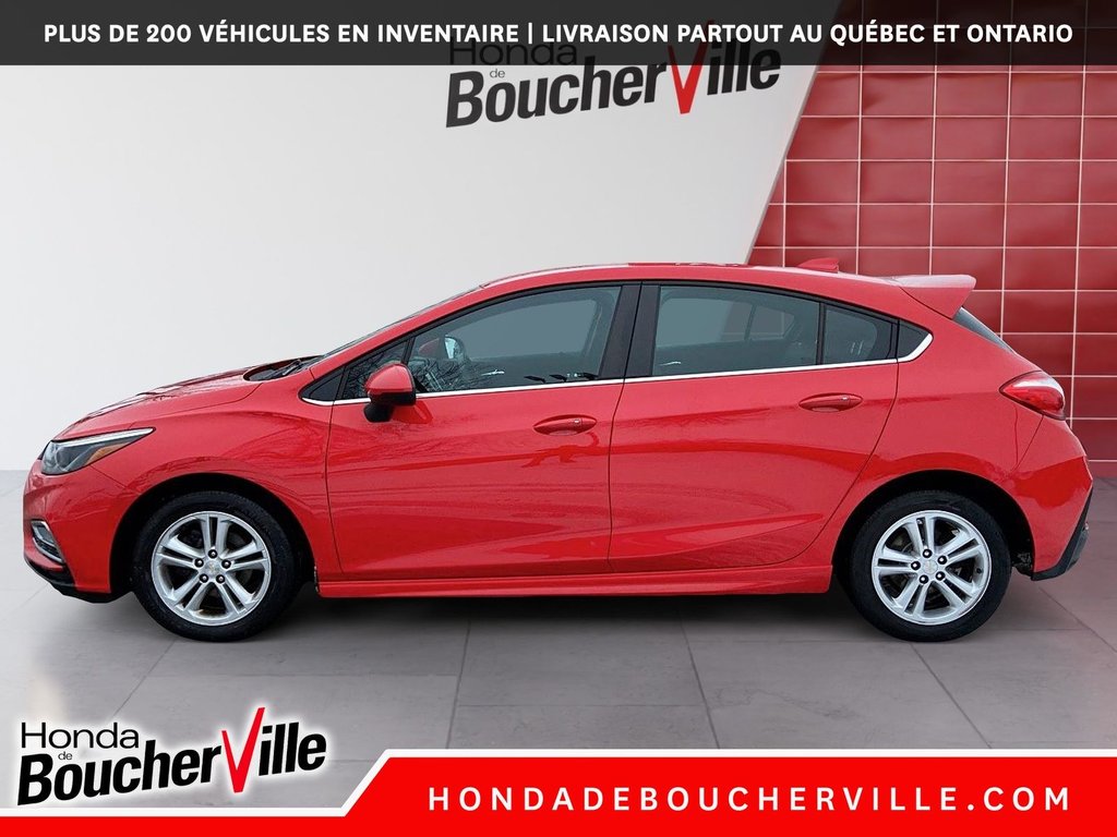 2017 Chevrolet Cruze LT in Terrebonne, Quebec - 15 - w1024h768px