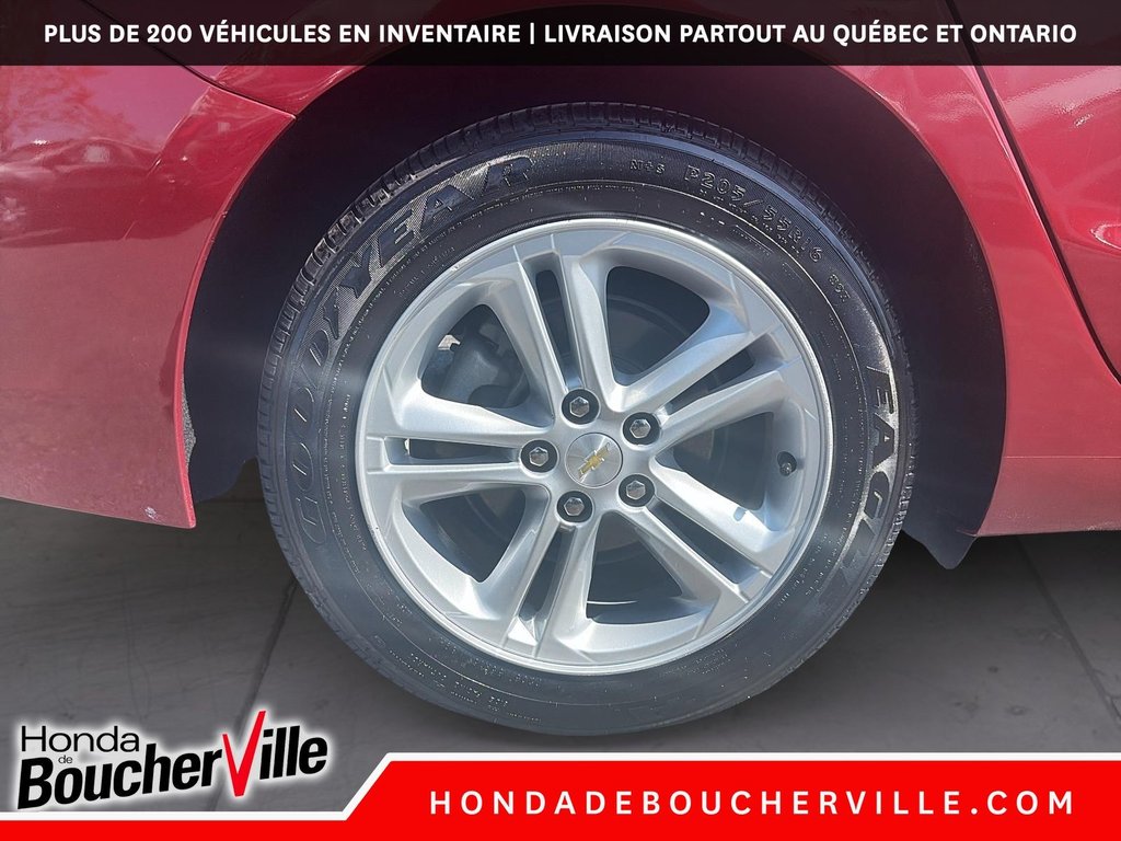 2017 Chevrolet Cruze LT in Terrebonne, Quebec - 15 - w1024h768px