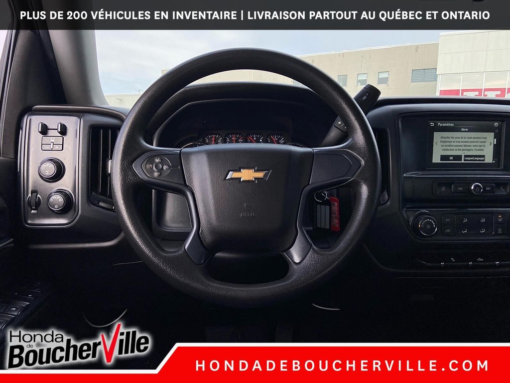 2018 Chevrolet Silverado 1500 Custom in Terrebonne, Quebec - 23 - w1024h768px