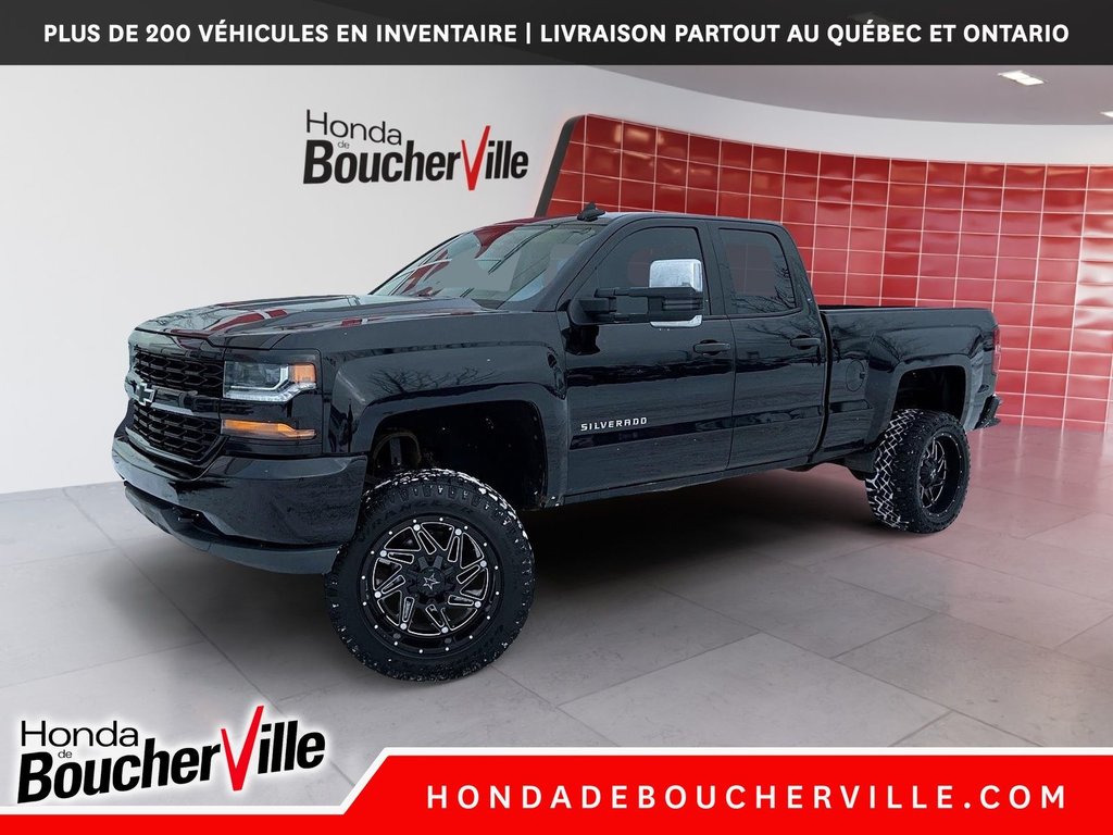 2018 Chevrolet Silverado 1500 Custom in Terrebonne, Quebec - 1 - w1024h768px