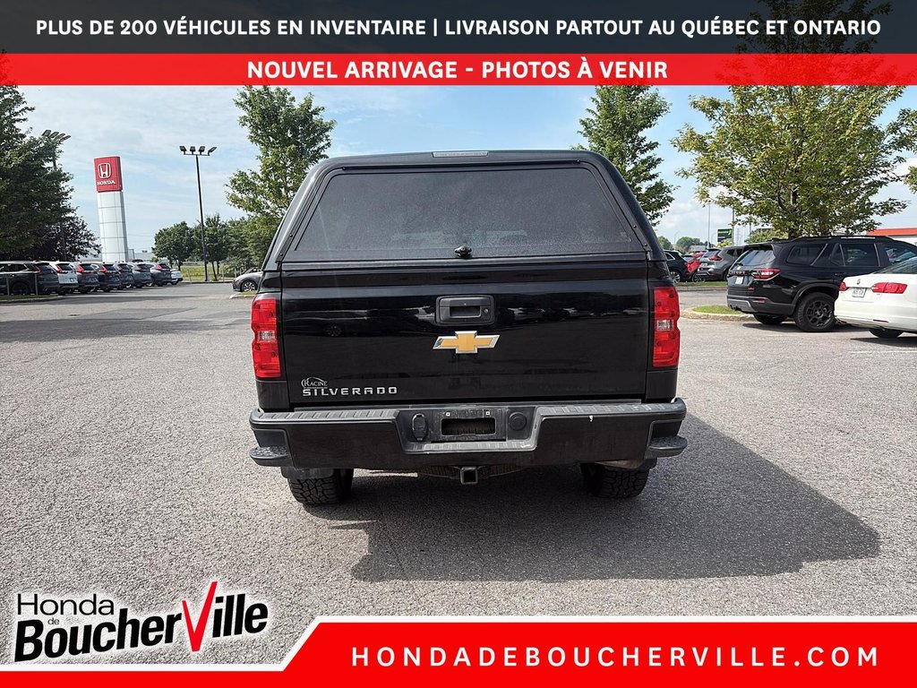 2018 Chevrolet Silverado 1500 Custom in Terrebonne, Quebec - 7 - w1024h768px