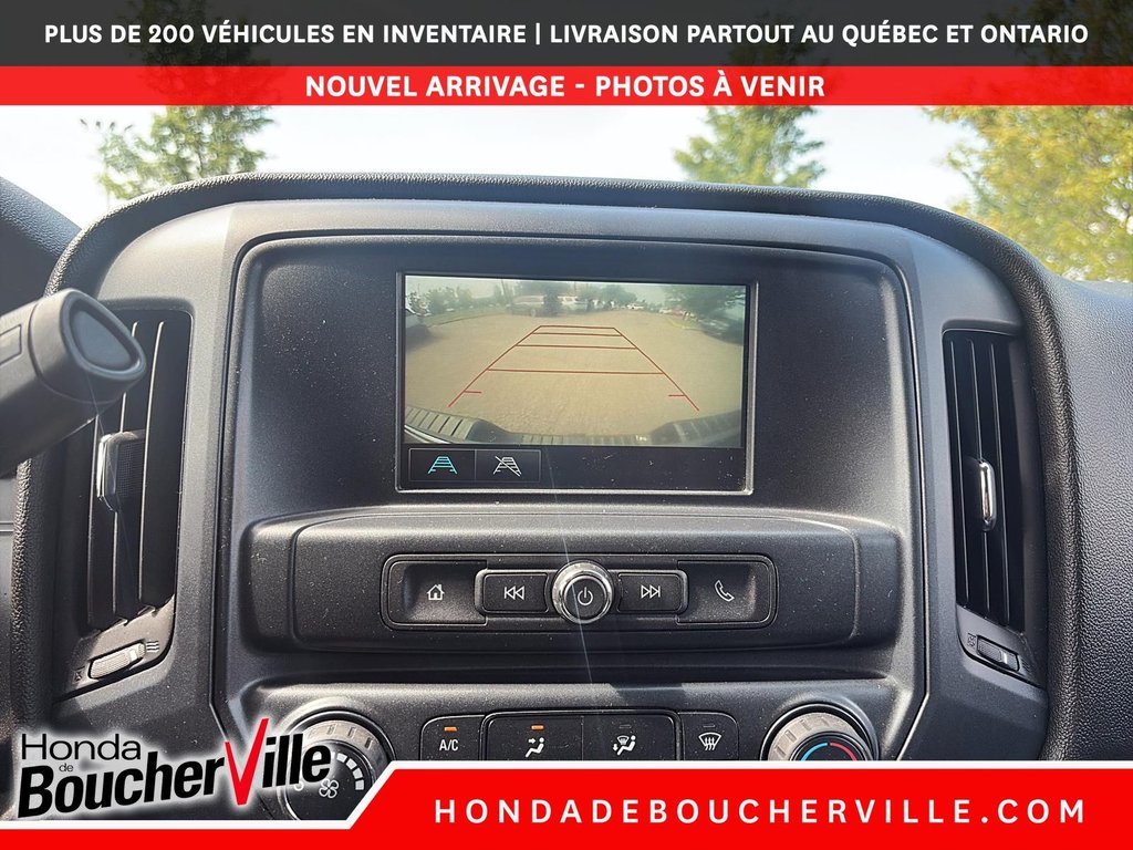 2018 Chevrolet Silverado 1500 Custom in Terrebonne, Quebec - 33 - w1024h768px