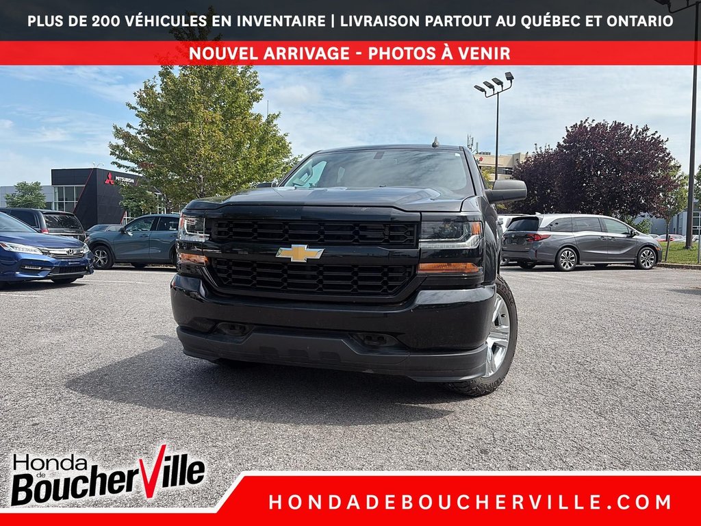 2018 Chevrolet Silverado 1500 Custom in Terrebonne, Quebec - 2 - w1024h768px
