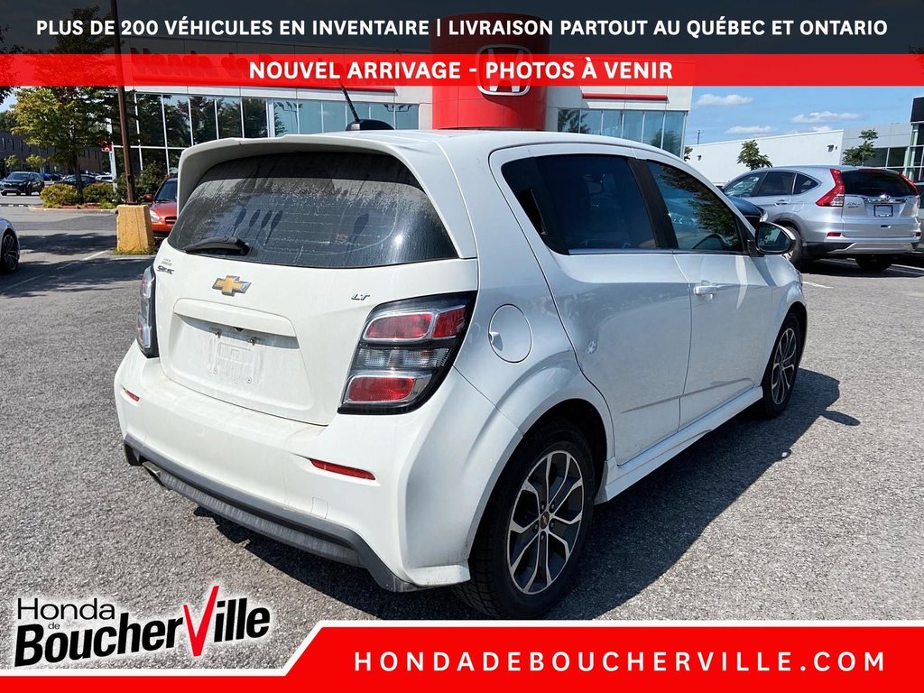 2017 Chevrolet Sonic LT in Terrebonne, Quebec - 7 - w1024h768px