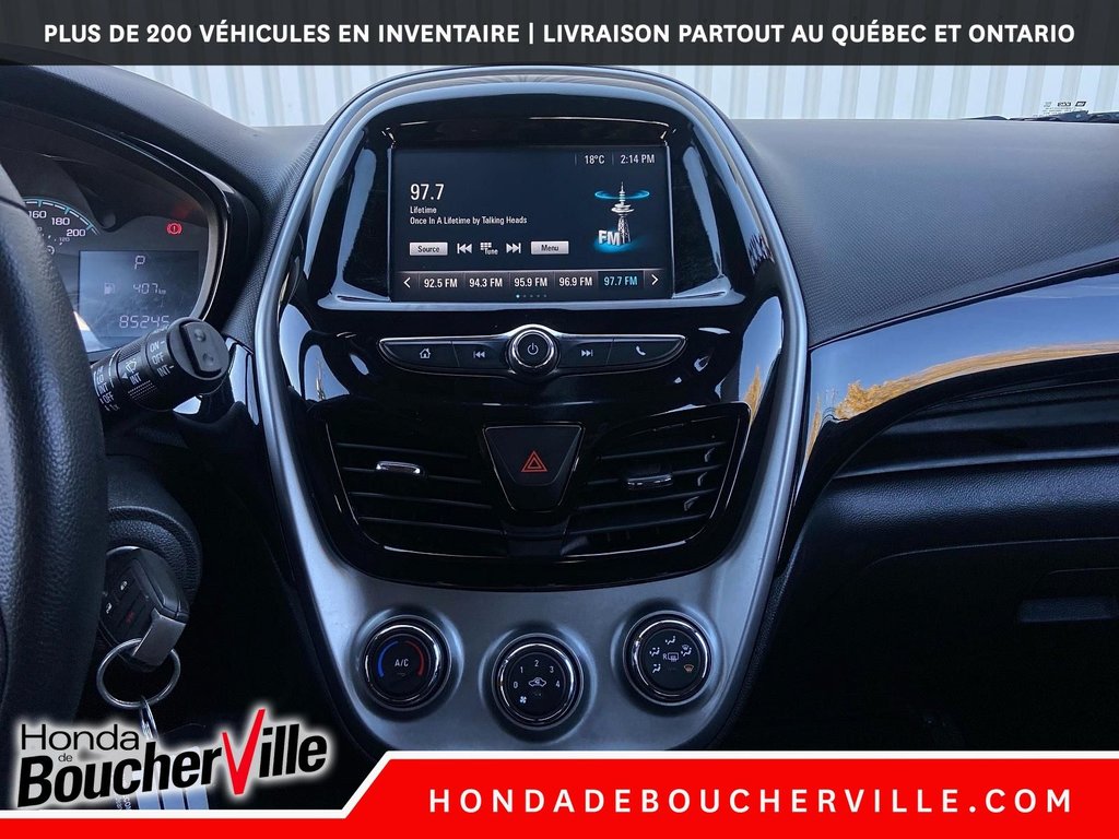 2017 Chevrolet Spark LT in Terrebonne, Quebec - 23 - w1024h768px