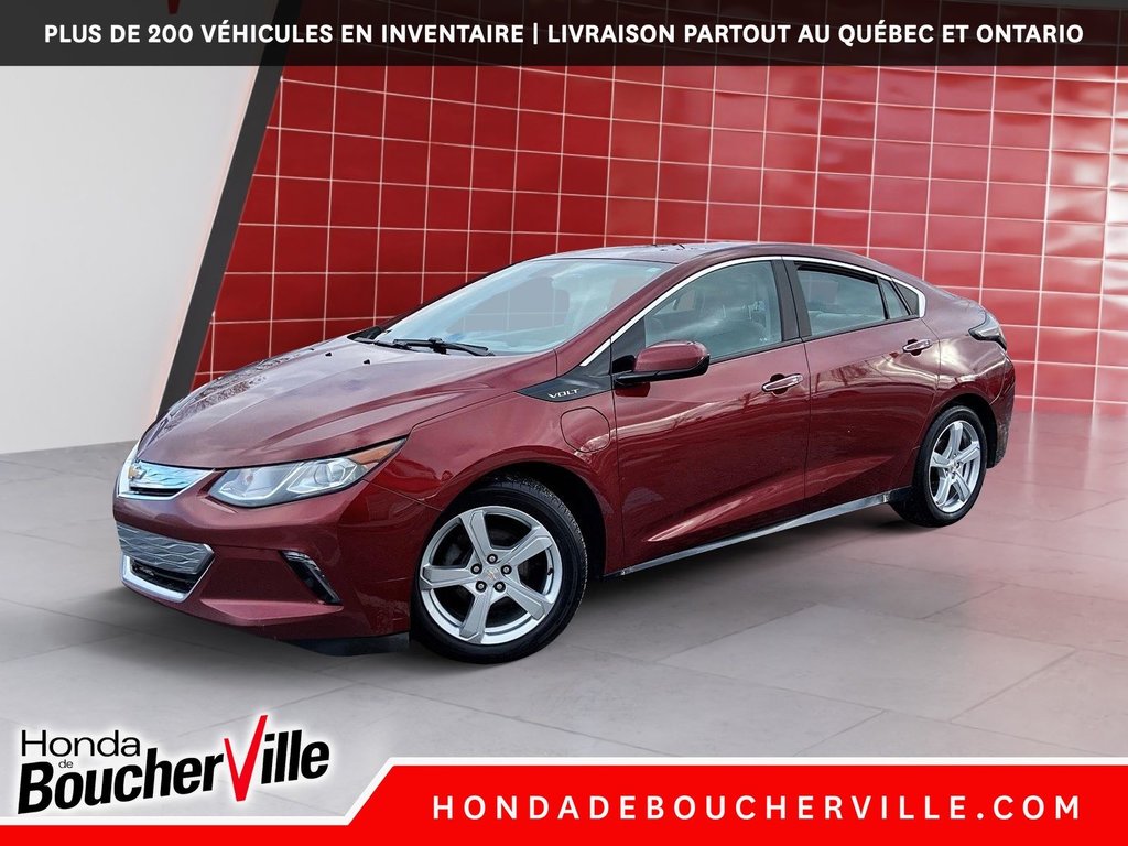 2017 Chevrolet Volt LT in Terrebonne, Quebec - 1 - w1024h768px