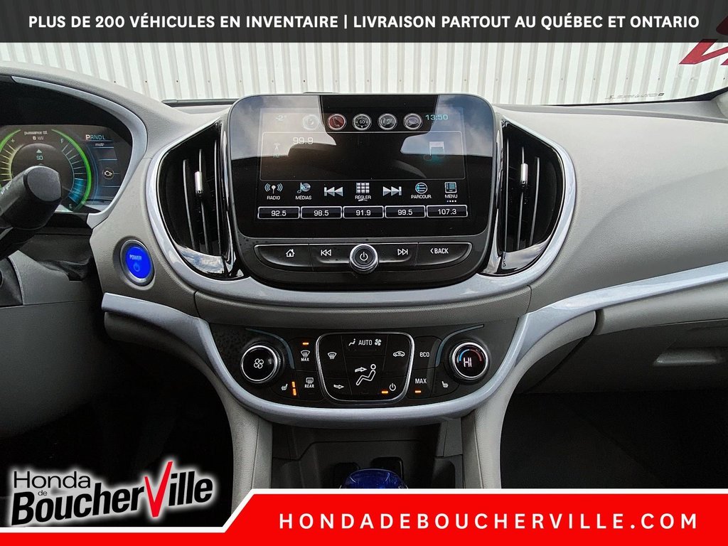 2017 Chevrolet Volt LT in Terrebonne, Quebec - 26 - w1024h768px