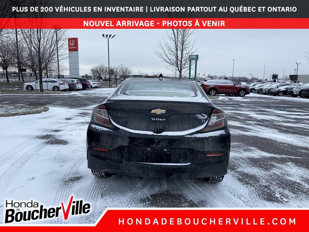 2017 Chevrolet Volt Premier in Terrebonne, Quebec - 9 - w1024h768px