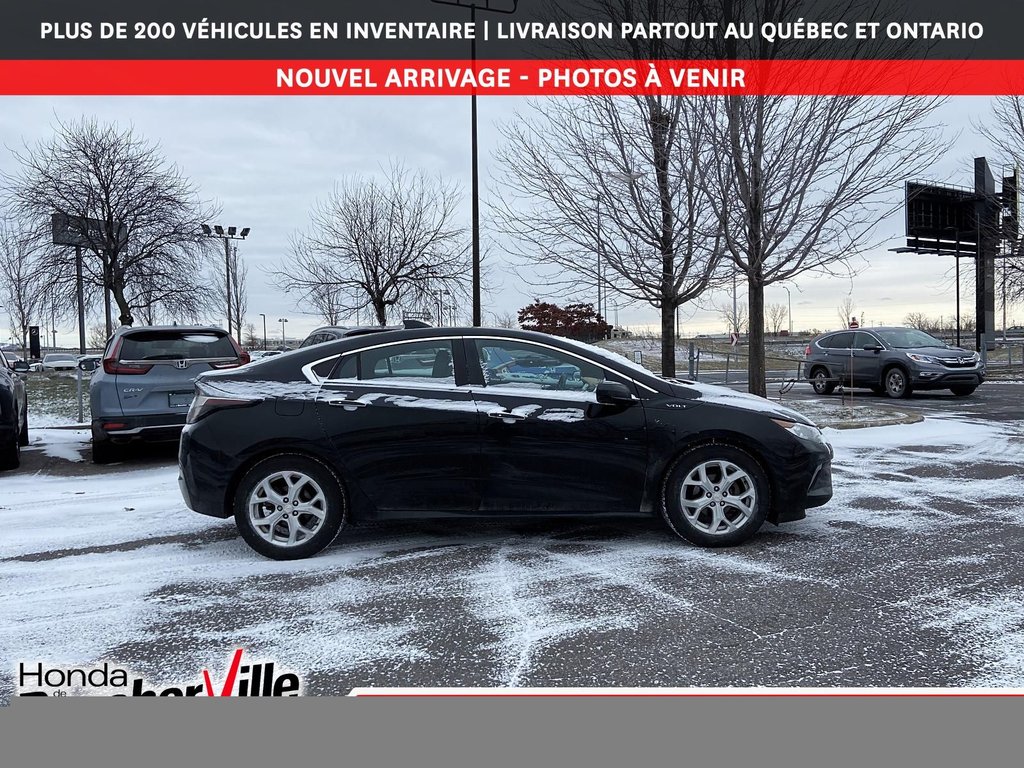 2017 Chevrolet Volt Premier in Terrebonne, Quebec - 5 - w1024h768px