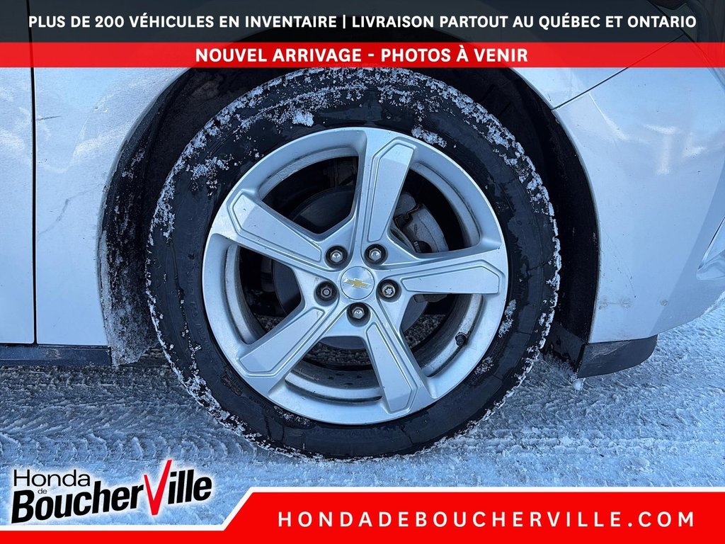2018 Chevrolet Volt LT in Terrebonne, Quebec - 15 - w1024h768px