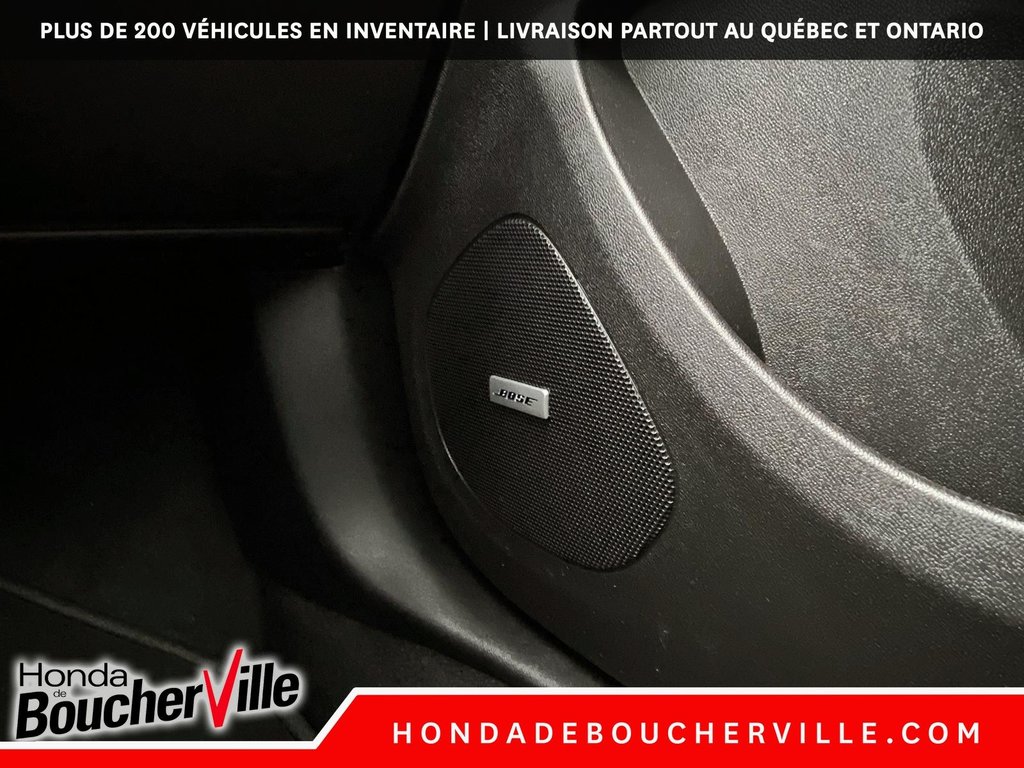 2019 Chevrolet Volt LT in Terrebonne, Quebec - 32 - w1024h768px