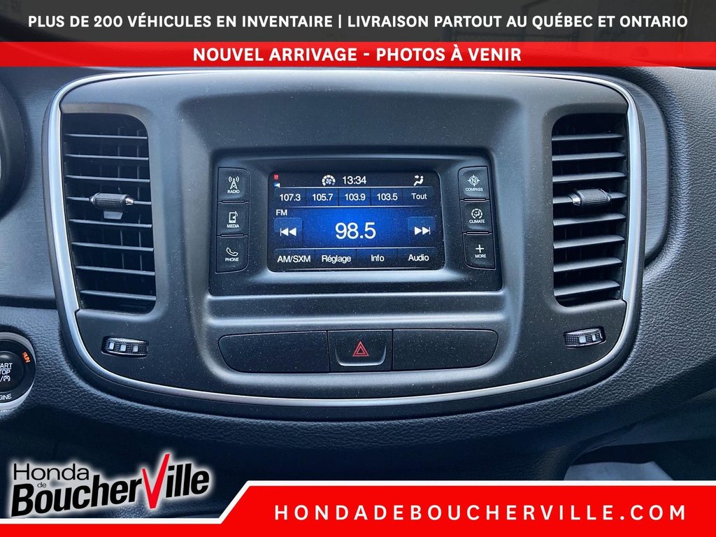 Chrysler 200 Limited 2015 à Terrebonne, Québec - 13 - w1024h768px