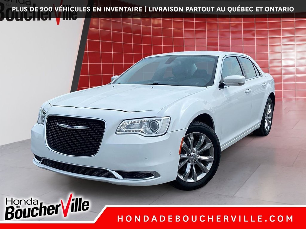 2015 Chrysler 300 Touring in Terrebonne, Quebec - 1 - w1024h768px