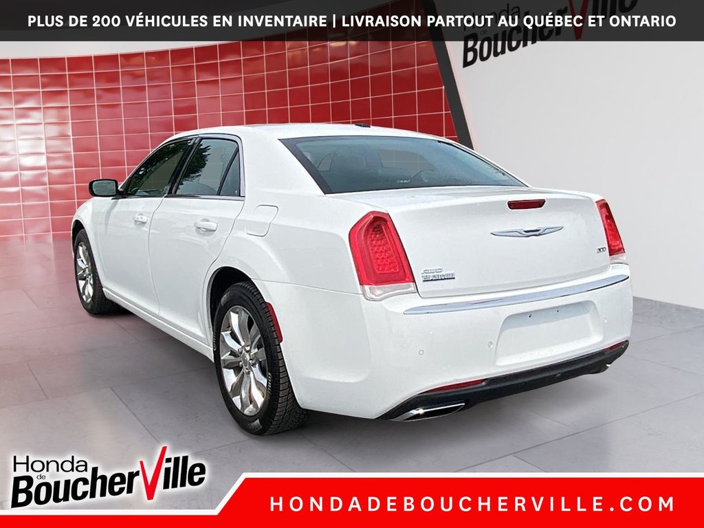 2015 Chrysler 300 Touring in Terrebonne, Quebec - 15 - w1024h768px