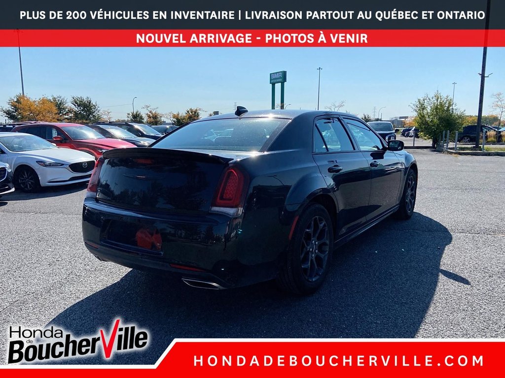 2023 Chrysler 300 300S in Terrebonne, Quebec - 7 - w1024h768px