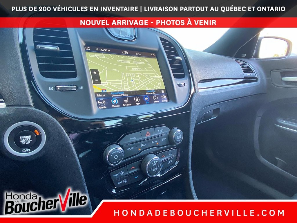 2023 Chrysler 300 300S in Terrebonne, Quebec - 23 - w1024h768px