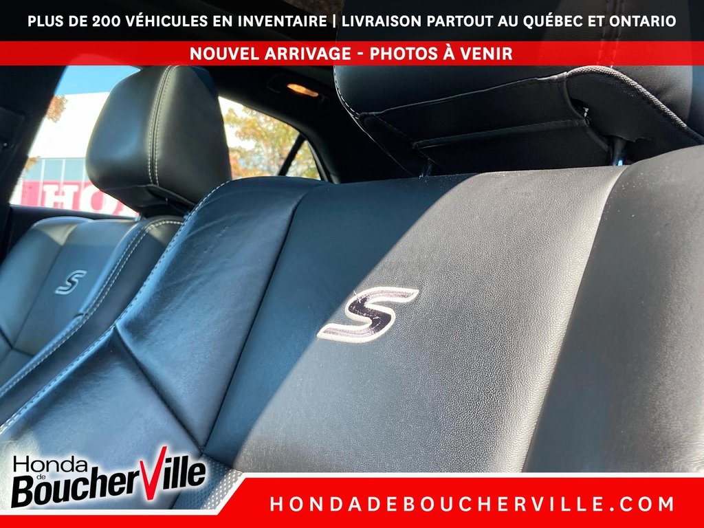 2023 Chrysler 300 300S in Terrebonne, Quebec - 19 - w1024h768px
