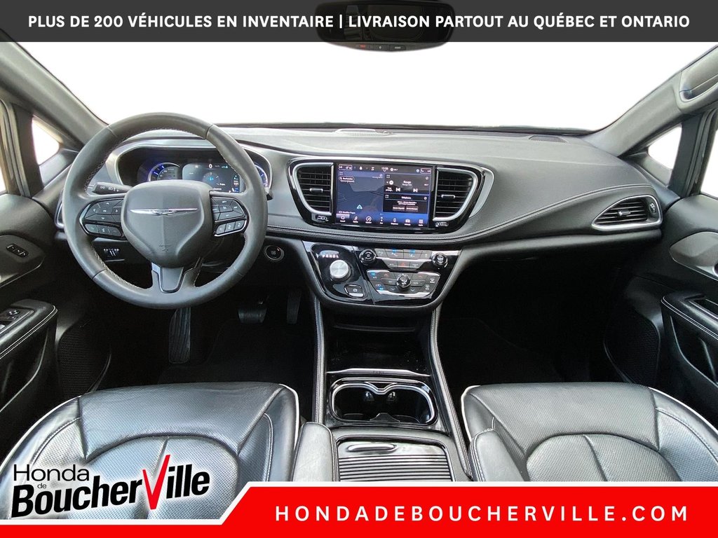 2022 Chrysler Pacifica Hybrid Limited S in Terrebonne, Quebec - 25 - w1024h768px