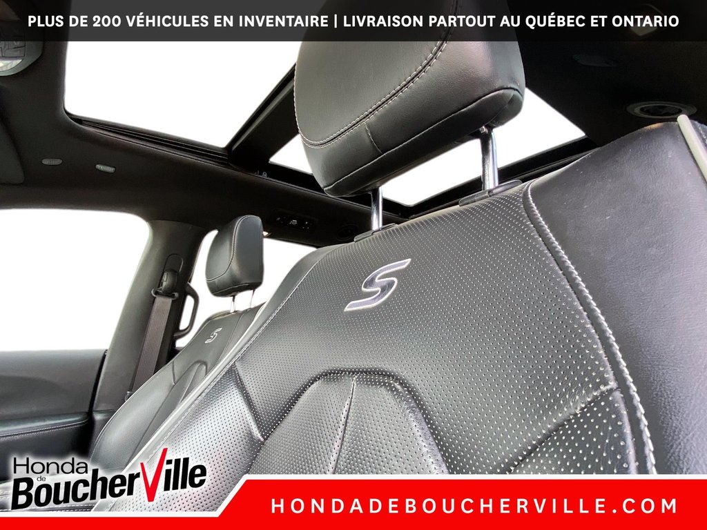 2022 Chrysler Pacifica Hybrid Limited S in Terrebonne, Quebec - 23 - w1024h768px