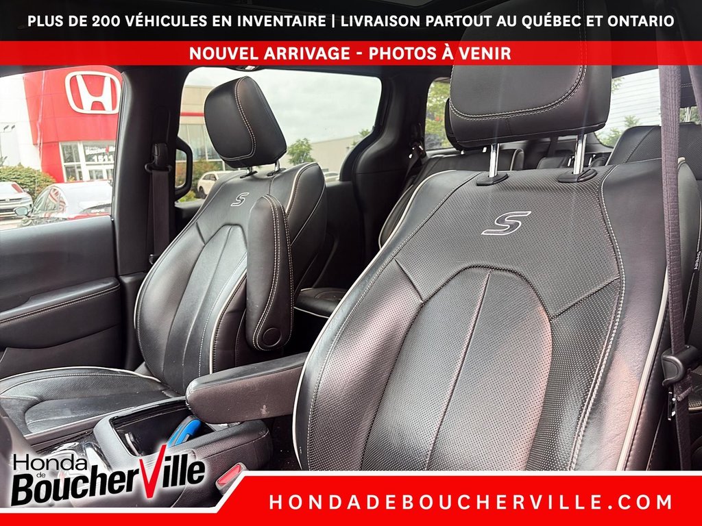 Chrysler Pacifica Hybrid Limited 2022 à Terrebonne, Québec - 22 - w1024h768px