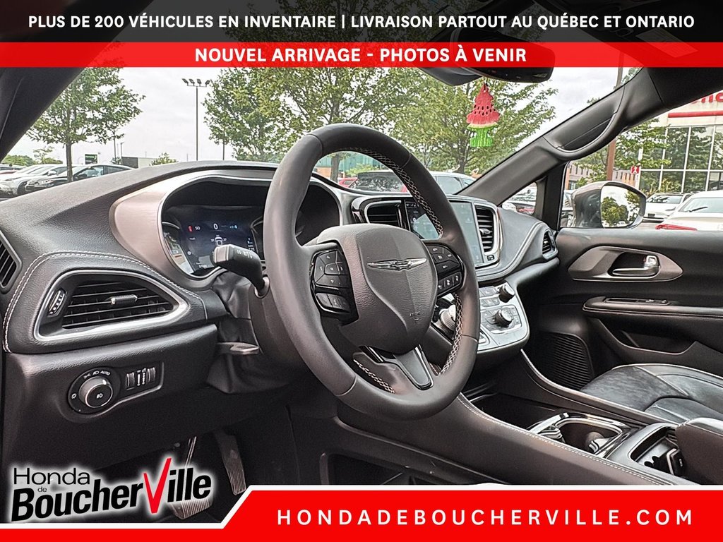 Chrysler Pacifica Hybrid Limited 2022 à Terrebonne, Québec - 19 - w1024h768px