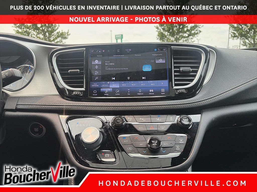 Chrysler Pacifica Hybrid Limited 2022 à Terrebonne, Québec - 35 - w1024h768px