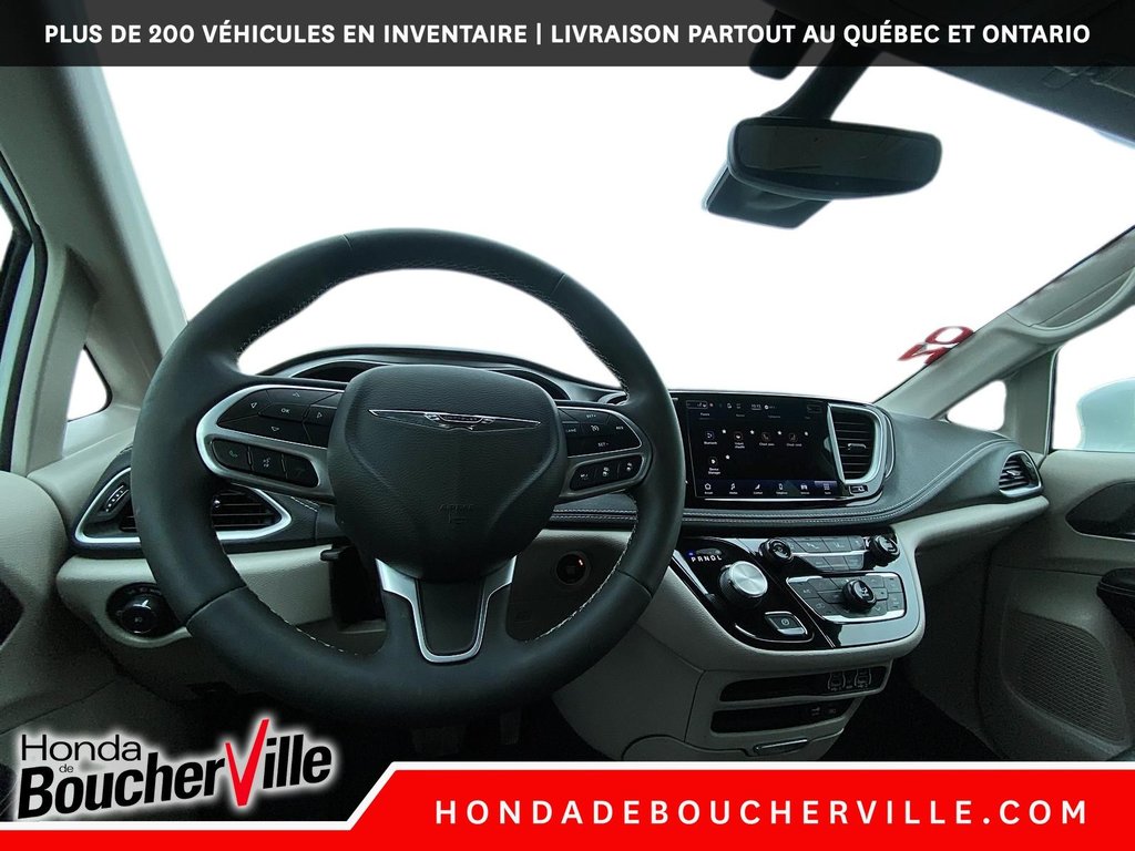 2022 Chrysler Pacifica Touring L in Terrebonne, Quebec - 33 - w1024h768px