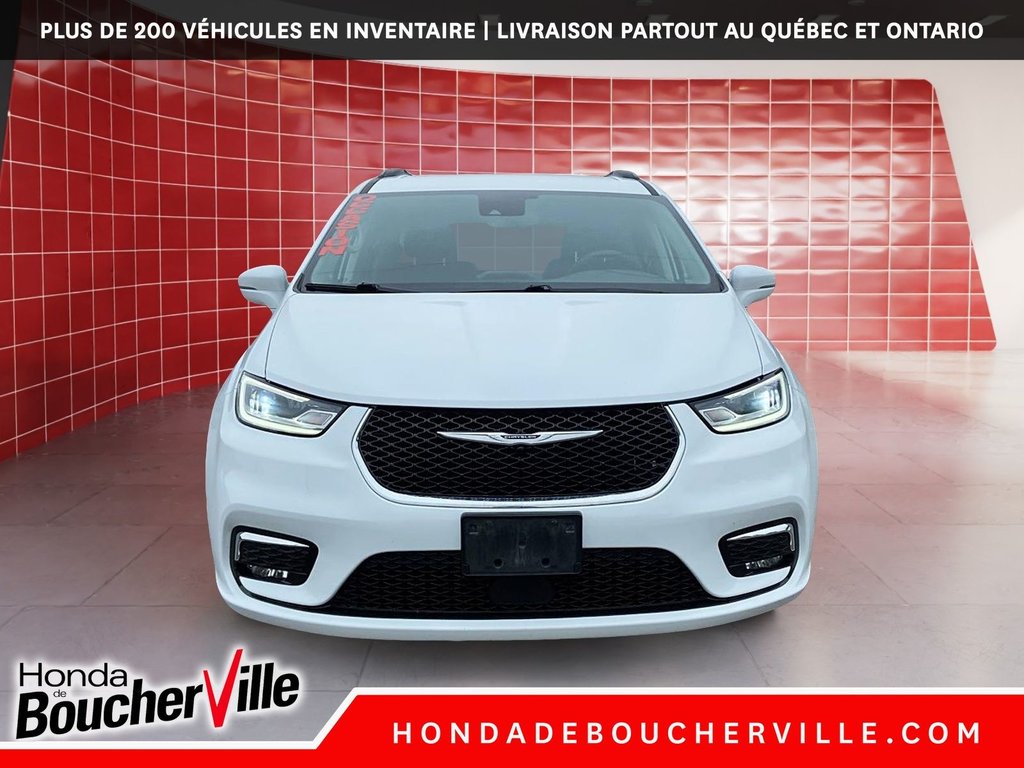 2022 Chrysler Pacifica Touring L in Terrebonne, Quebec - 3 - w1024h768px