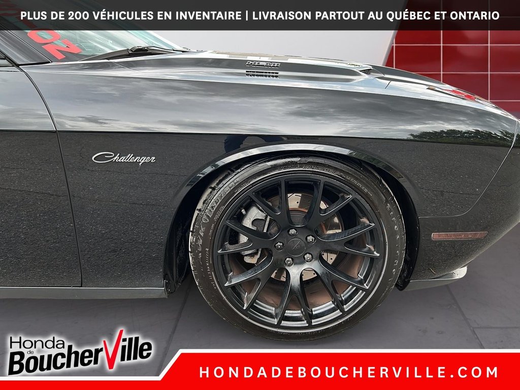 2015 Dodge Challenger R/T in Terrebonne, Quebec - 20 - w1024h768px