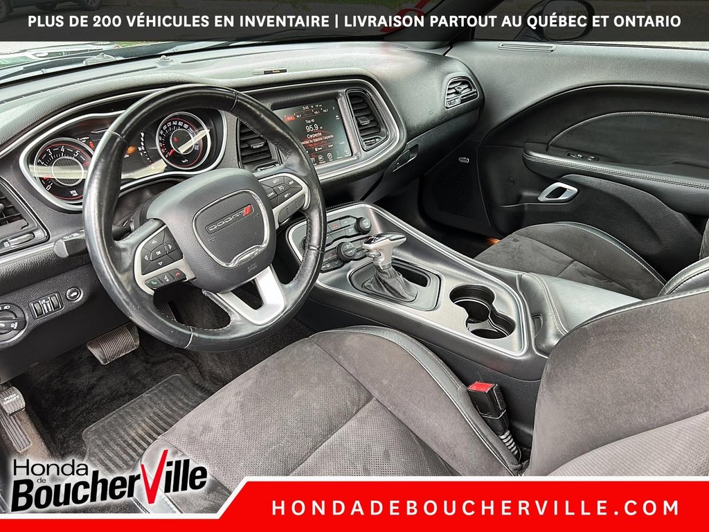 2015 Dodge Challenger R/T in Terrebonne, Quebec - 22 - w1024h768px