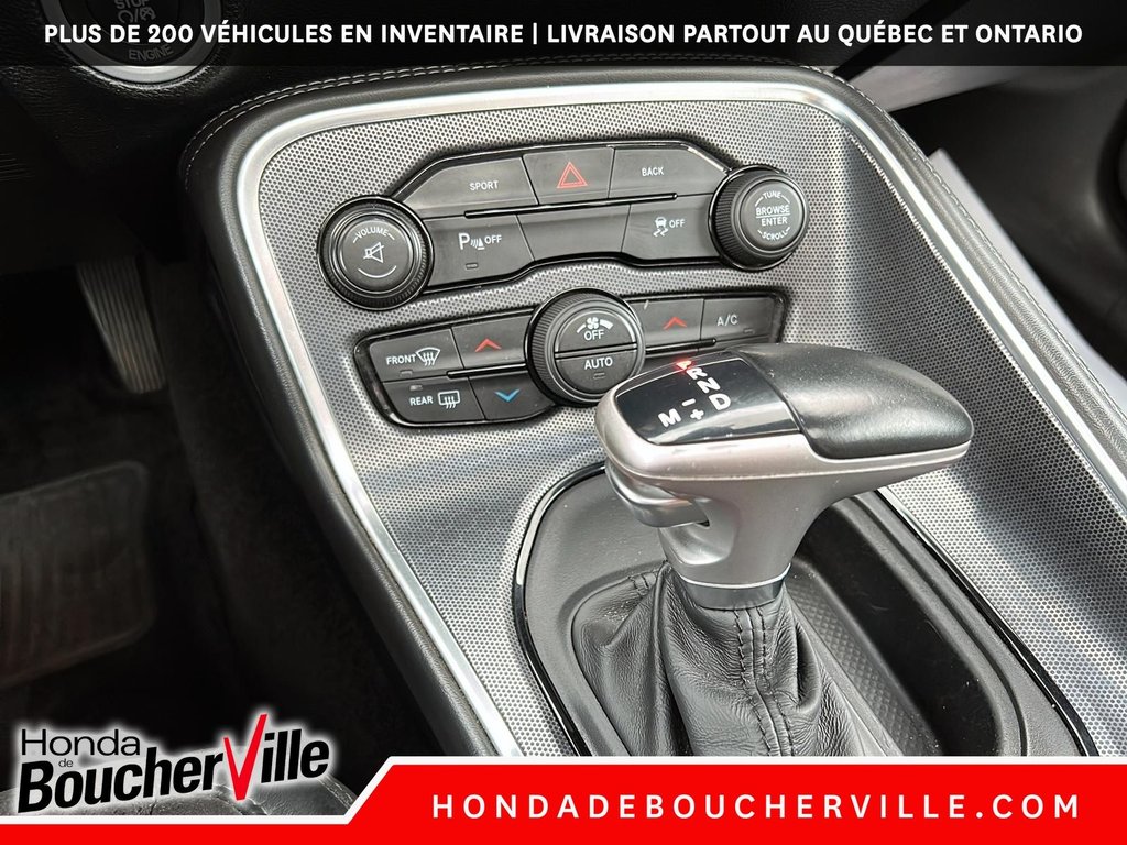 2015 Dodge Challenger R/T in Terrebonne, Quebec - 26 - w1024h768px