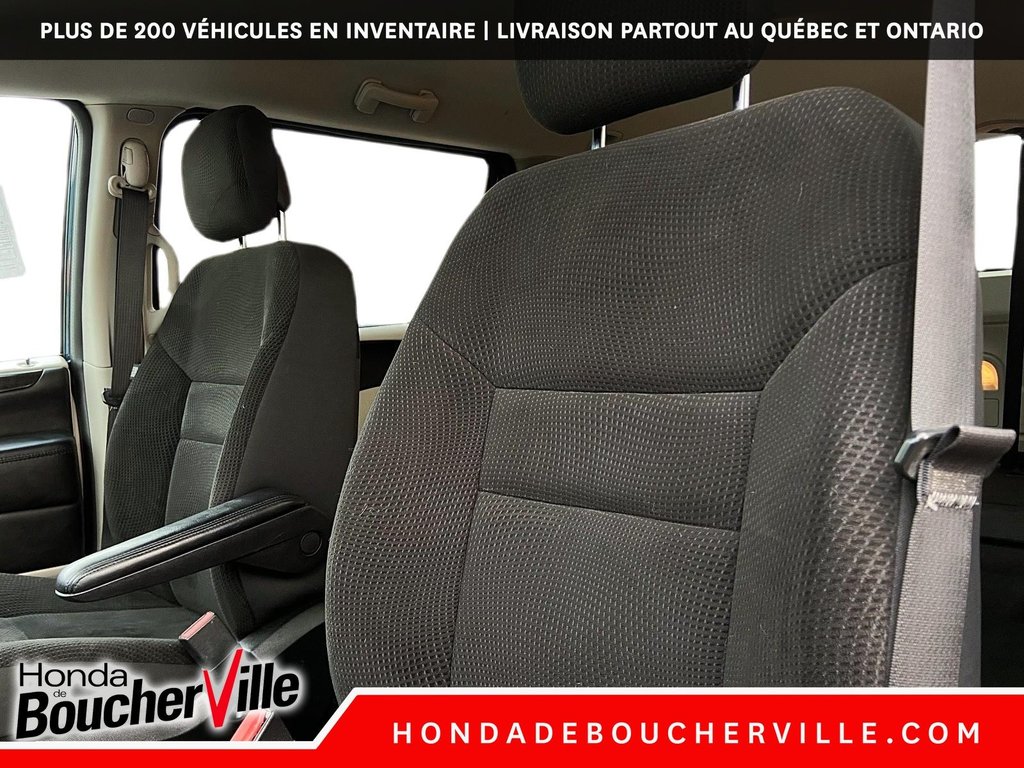 Dodge Grand Caravan SXT 2017 à Terrebonne, Québec - 15 - w1024h768px