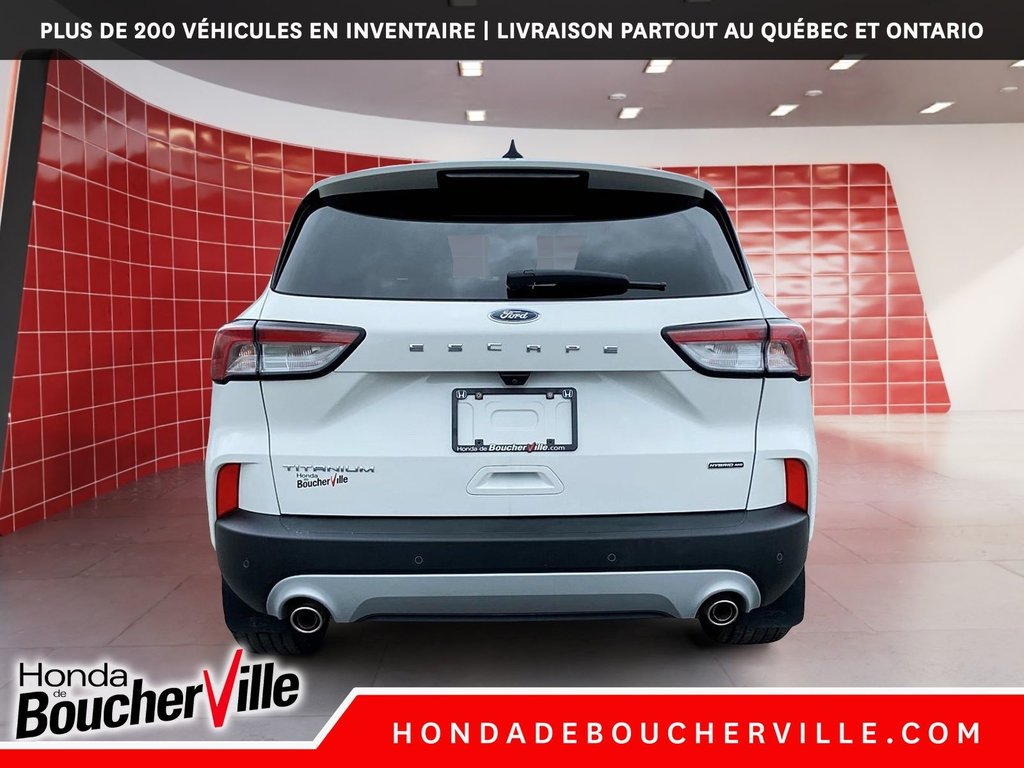 2020 Ford Escape Titanium Hybrid in Terrebonne, Quebec - 11 - w1024h768px