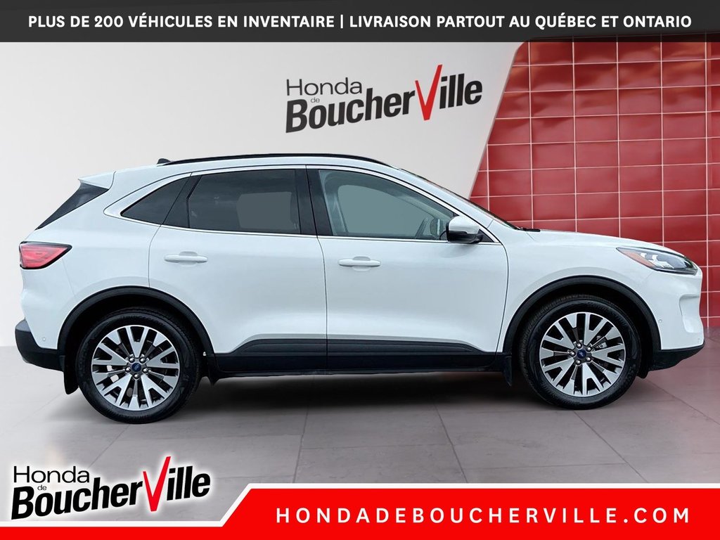 2020 Ford Escape Titanium Hybrid in Terrebonne, Quebec - 7 - w1024h768px