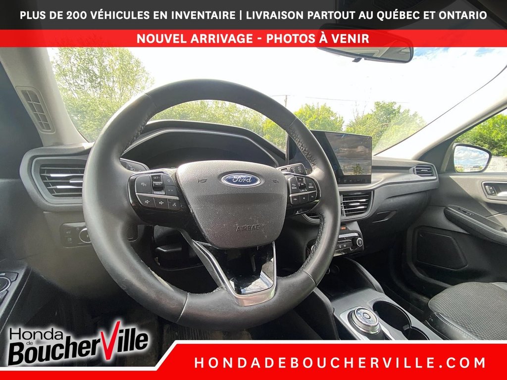 Ford Escape PHEV 2023 à Terrebonne, Québec - 15 - w1024h768px