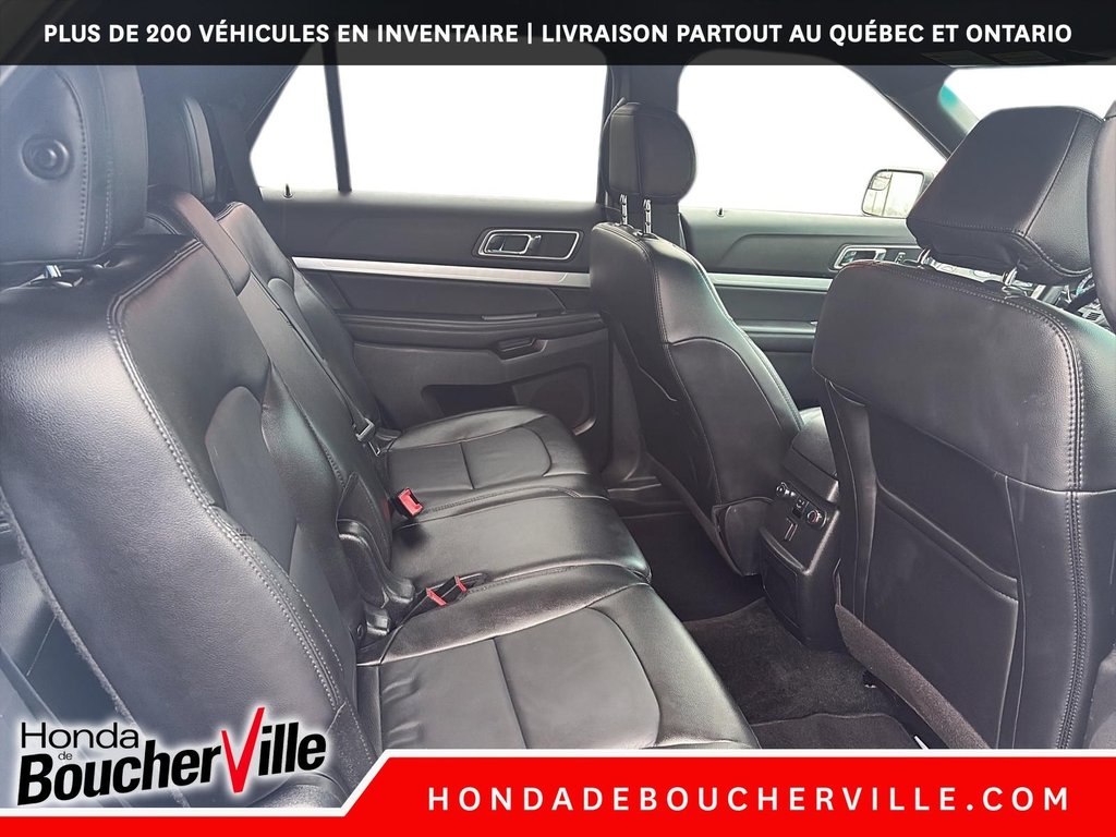 2017 Ford Explorer XLT in Terrebonne, Quebec - 15 - w1024h768px