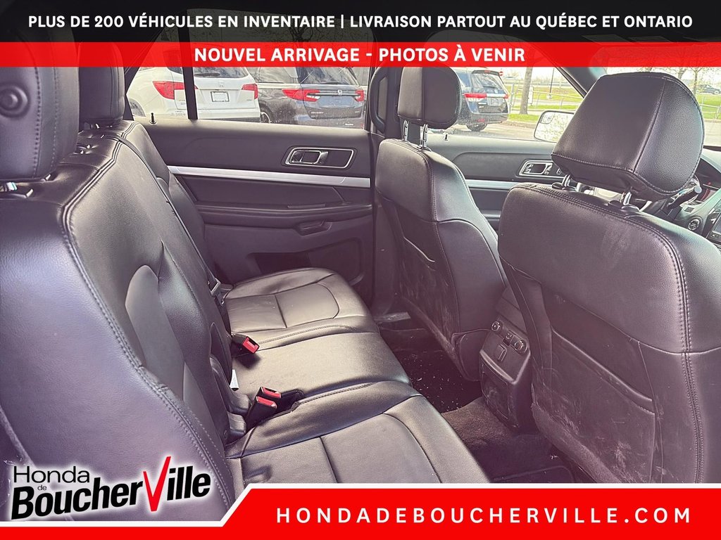 2017 Ford Explorer XLT in Terrebonne, Quebec - 17 - w1024h768px