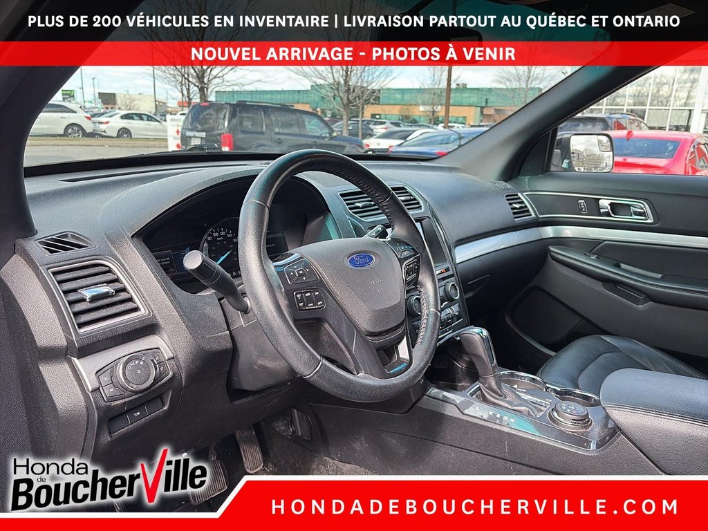 2017 Ford Explorer XLT in Terrebonne, Quebec - 23 - w1024h768px