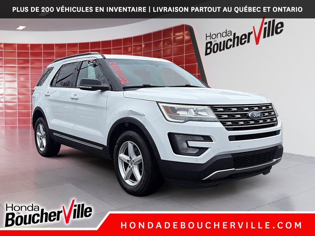 2017 Ford Explorer XLT in Terrebonne, Quebec - 11 - w1024h768px