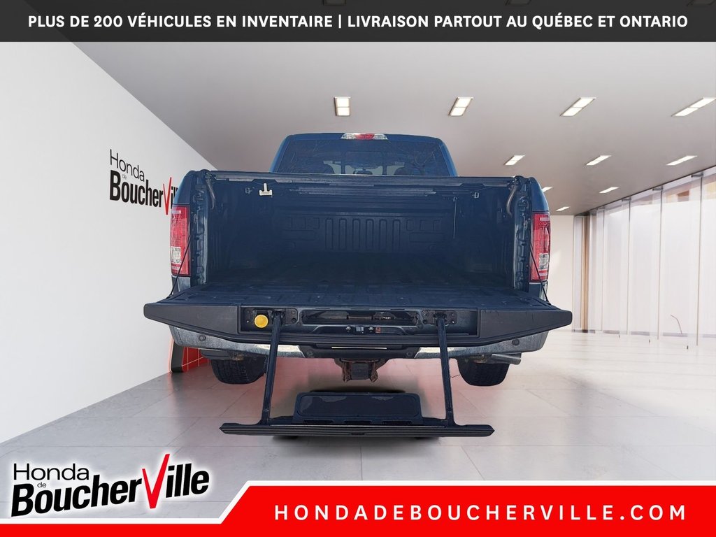 2017 Ford F-150 XLT in Terrebonne, Quebec - 19 - w1024h768px