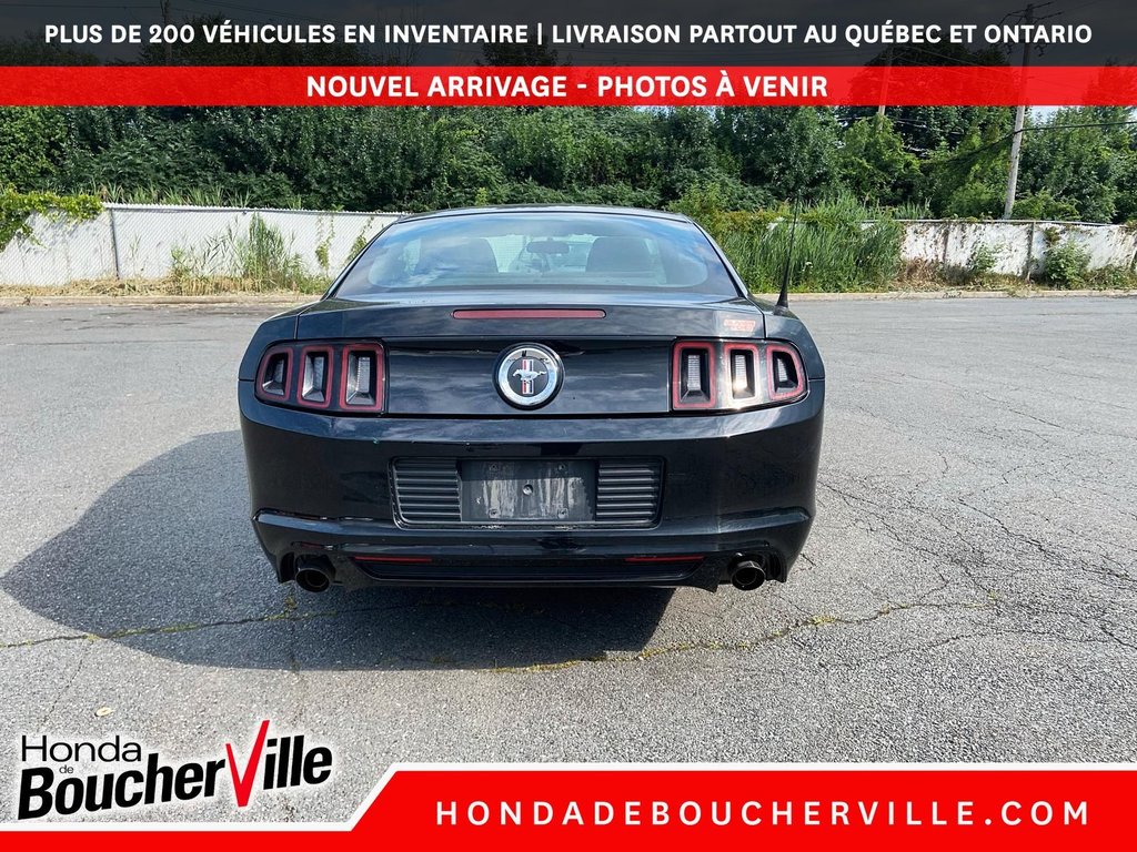 2014 Ford Mustang FASTBACK V6 in Terrebonne, Quebec - 11 - w1024h768px