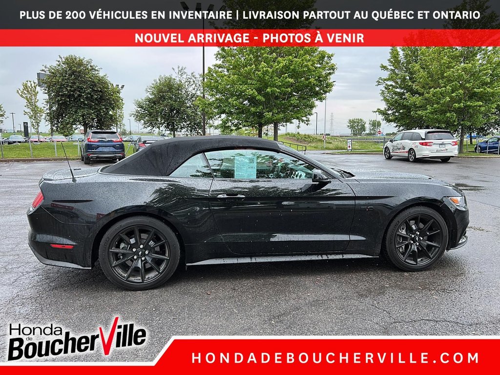 2017 Ford Mustang GT Premium in Terrebonne, Quebec - 11 - w1024h768px