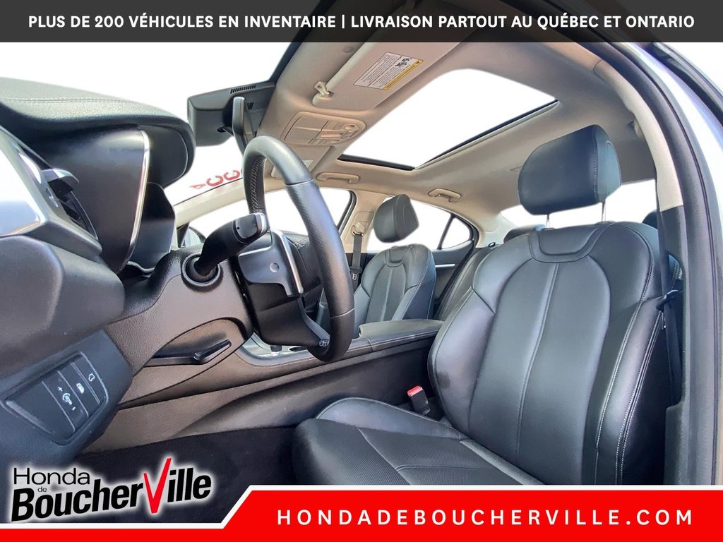 2023 GENESIS G70 2.0T Select in Terrebonne, Quebec - 29 - w1024h768px